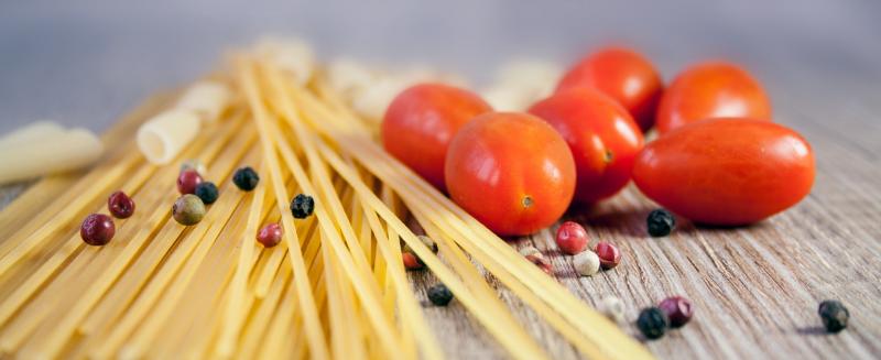 Spaghetti med napoliansk tomatsauce