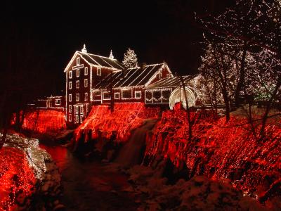 julekaeder-og-julelys-til-udendoers-brug